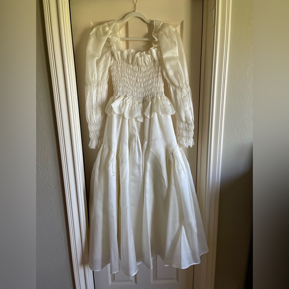 Loeffler Randall Suzette Cream Smocked Silk Organza Peplum Dress Sz S - Picture 3 of 8